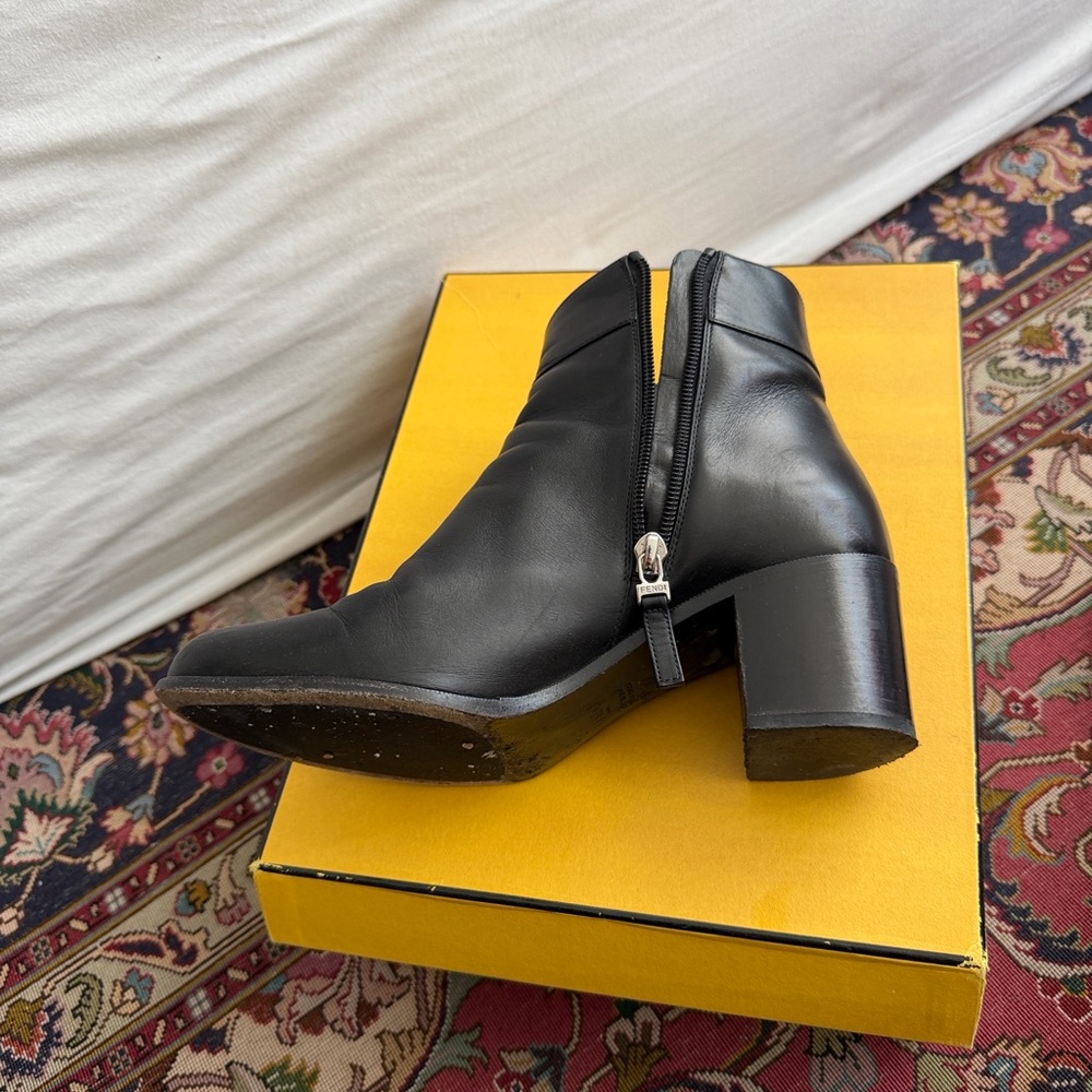 FENDI Black Women's Leather Ankle Boots - Picture 5 of 16